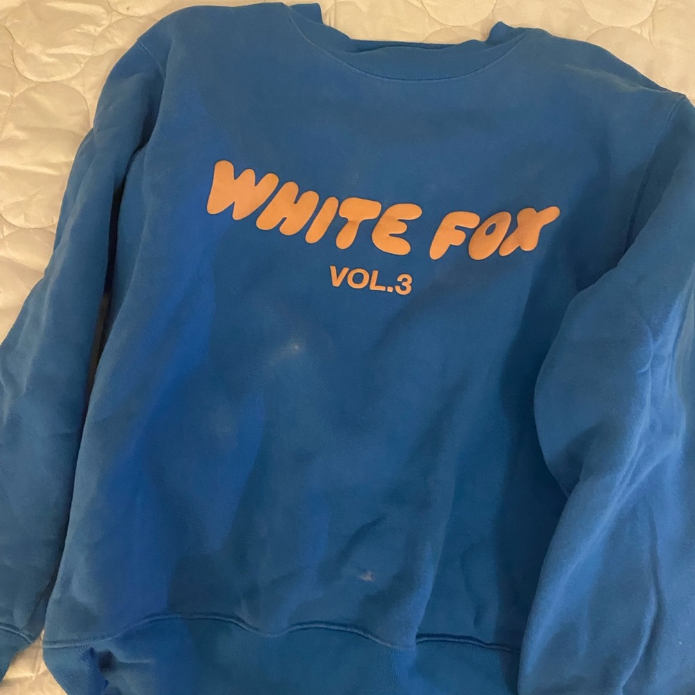 White Fox sweatshirt